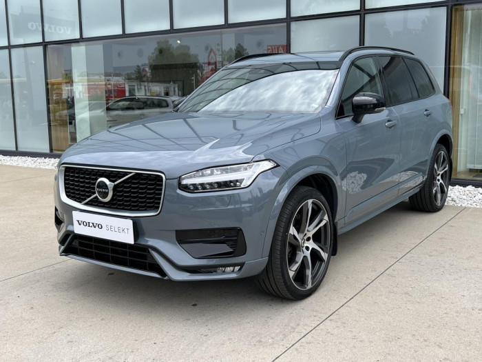 Volvo XC90 B5 AWD R-DESIGN 7 MÍSTNÁ Aut