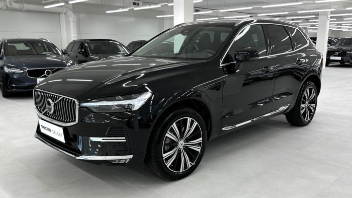 Volvo XC60 B4 AWD PLUS BRIGHT REZERVACE 2.0 Plus