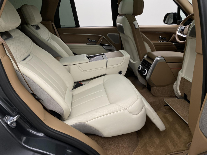 Land Rover Range Rover SV P530 SWB AWD AUT CZ