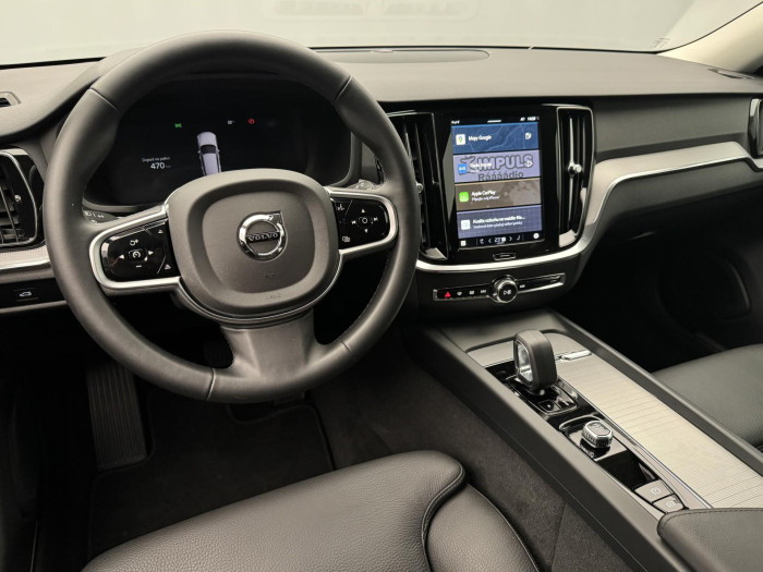Volvo V60 B4 DARK PLUS AUT CZ 1.maj