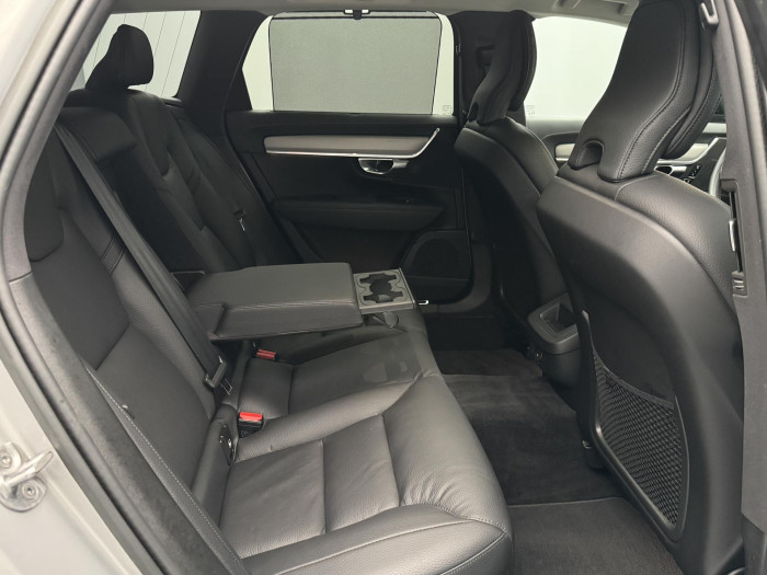 Volvo V90 B5 AWD PLUS DARK AUT