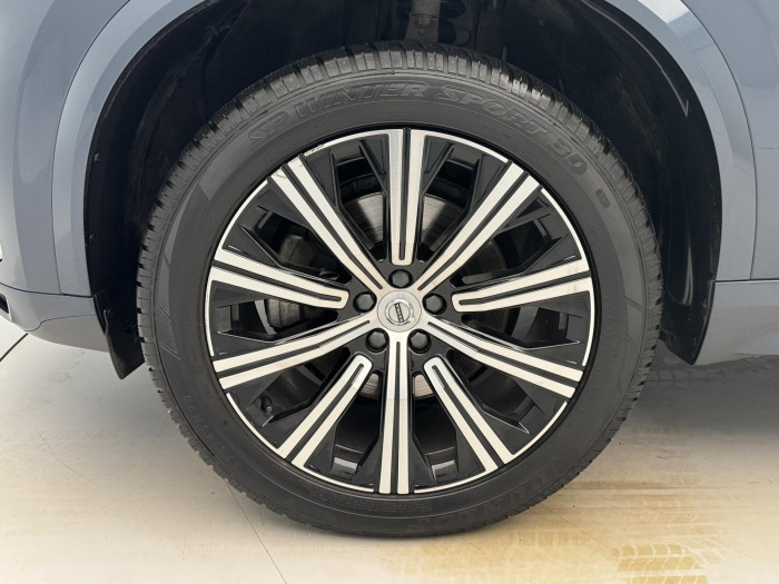 Volvo XC90 B5 AWD INSCRIPTION REZERVACE