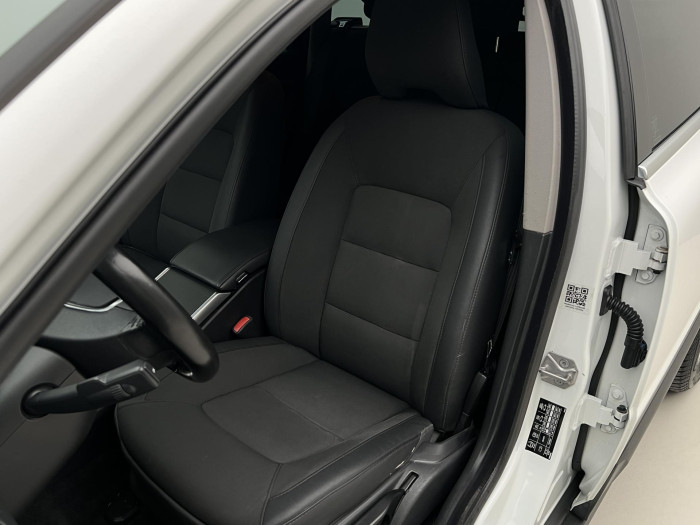 Volvo XC70 D4 AWD NAVIGACE AUT CZ 2.4 d