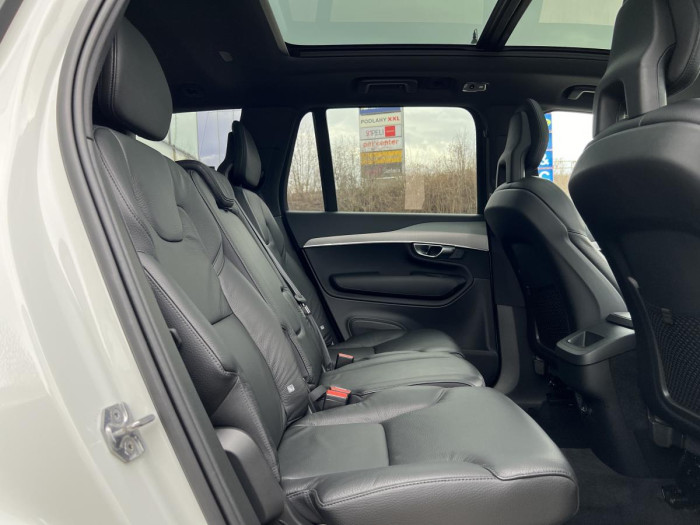 Volvo XC90 B5 AWD MOMENTUM Aut 1.maj. 2.0 Momentum