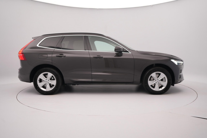 Volvo XC60 B4 CORE AUT CZ 1.maj