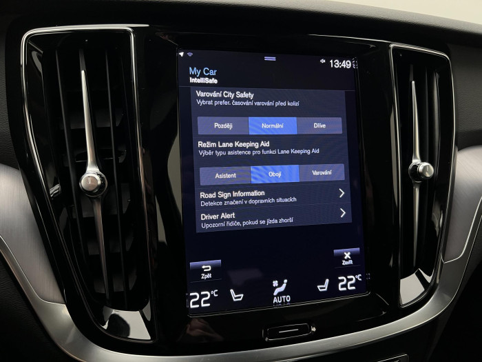 Volvo V60 B4 MOMENTUM AUT 2.0 Momentum