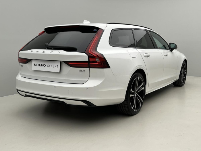 Volvo V90 B4 PLUS DARK AUT 1.maj.