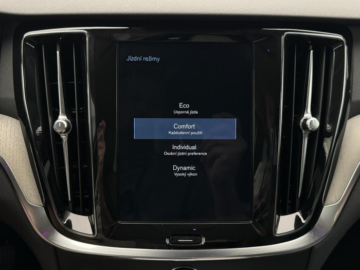 Volvo V60 D4 AWD INSCRIPTION 2.0 d