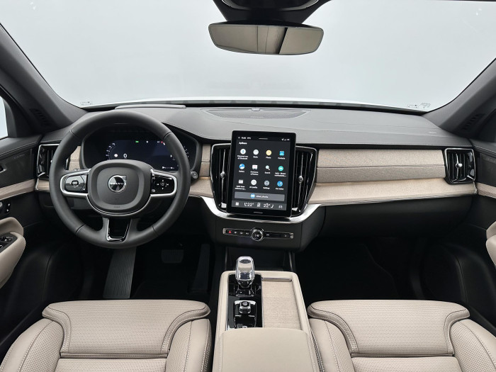 Volvo XC90 B5 AWD AUT DARK PLUS 7míst