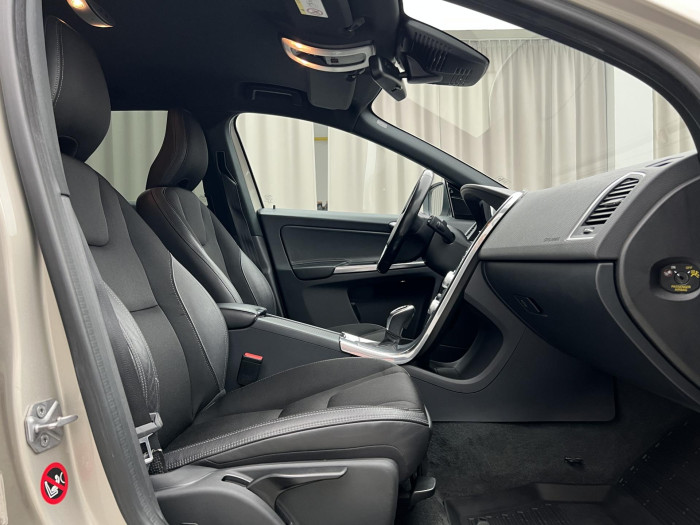 Volvo XC60 D4 AWD MOMENTUM AUT 2.4 d Momentum
