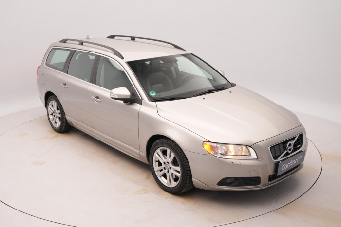 Volvo V70 D5 SUMMUM AUT CZ 2.4 d Summum