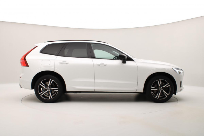 Volvo XC60 T5 AWD R-DESIGN AUT 1.maj.
