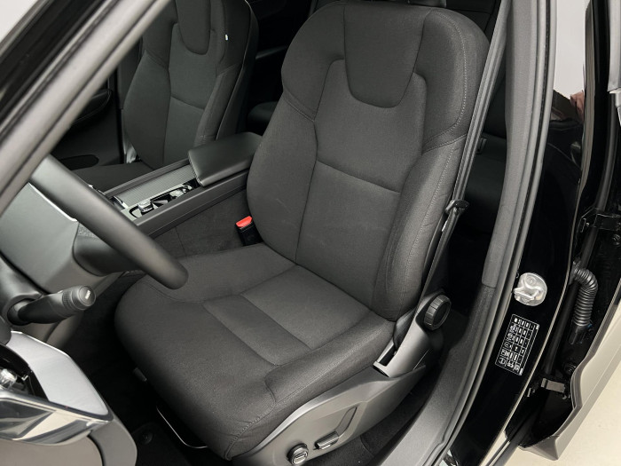 Volvo XC60 B4 MOMENTUM PRO AUT 1.maj. 2.0 Momentum