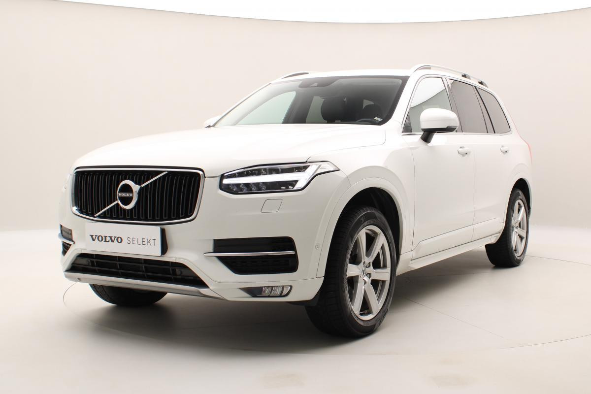 Volvo XC90 D5 AWD MOMENTUM REZERVACE 2.0 d Momentum