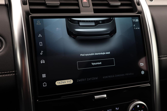 Land Rover Discovery D250 R-DYNAMIC SE REZERVACE 3.0 d Dynamic SE