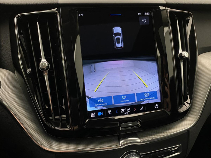 Volvo XC60 B4 AWD PLUS DARK REZERVACE 2.0 Plus