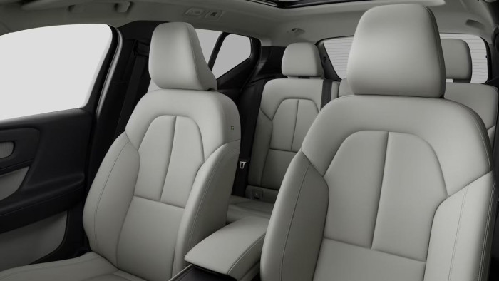 Volvo XC40 B4 AUT DARK ULTRA