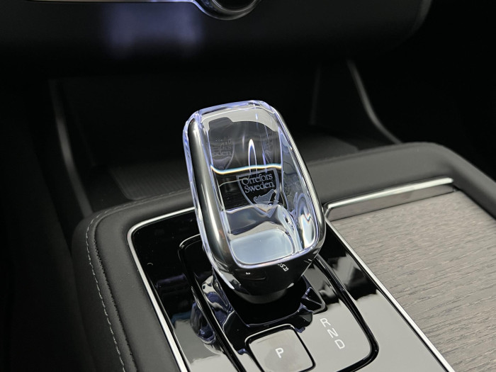 Volvo XC90 T8 AWD RECHARGE DARK PLUS AUT