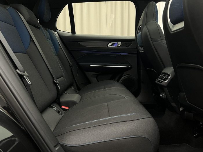 Lynk & Co 01 PHEV DCT AUT