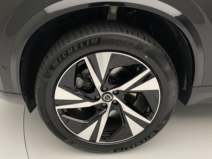 Volvo XC90 B5 AWD PLUS BRIGHT AUT CZ 7m