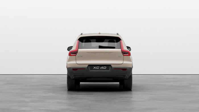 Volvo XC40 B3 AUT DARK PLUS