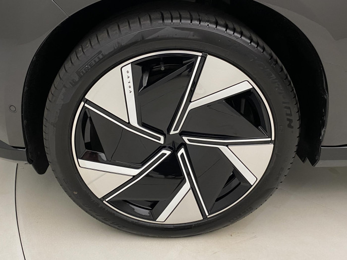 Volvo EX90 PURE ELECTRIC TWIN ULTRA 7míst
