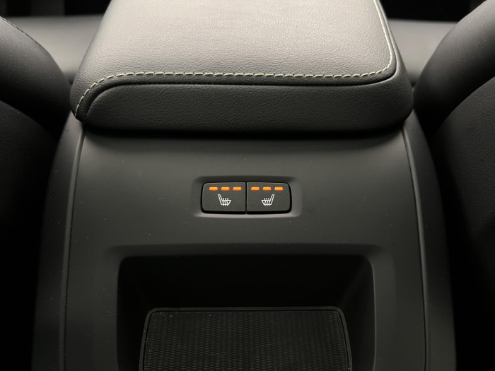 Volvo XC60 T6 AWD RECHARGE BLACK EDITION 2.0 Edition