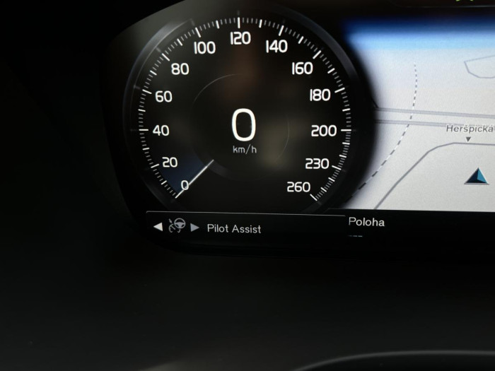 Volvo XC60 B4 MOMENTUM Aut 1.maj. 2.0 Momentum