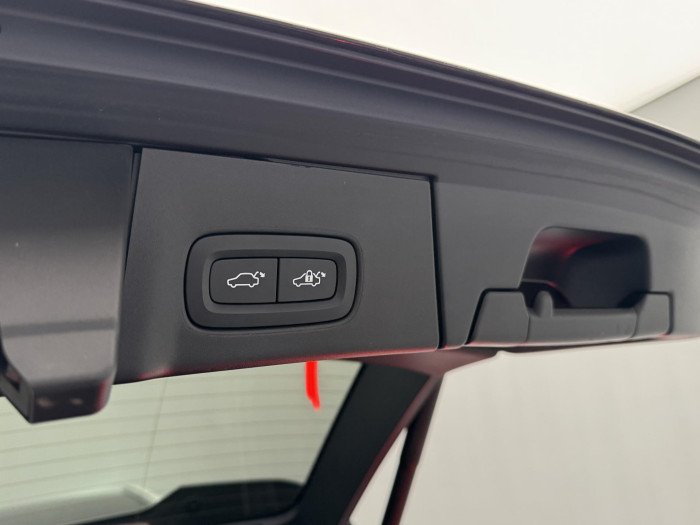 Volvo V90 CC B4 AWD PLUS AUT