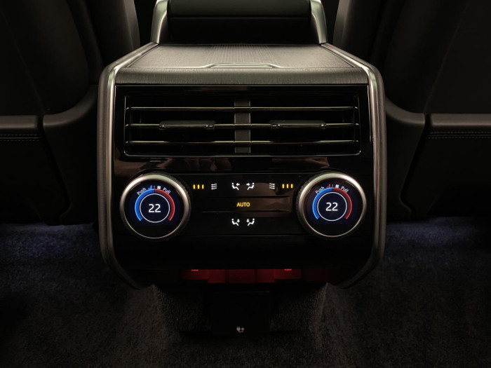 Land Rover Range Rover P530 AUTOBIOGRAPHY LWB