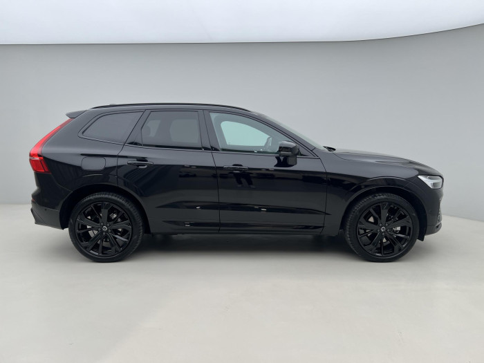 Volvo XC60 B5 AWD BLACK EDITION AUT CZ 2.0 Edition