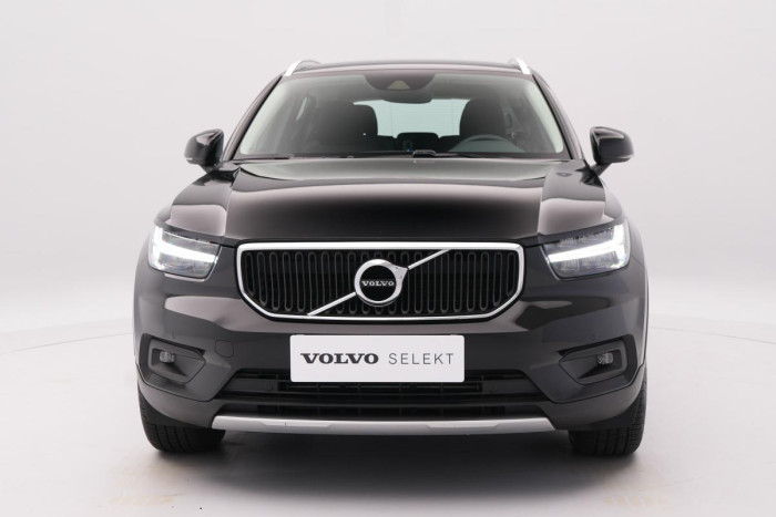 Volvo XC40 T3 MOMENTUM AUT REZERVACE 1.5 Momentum