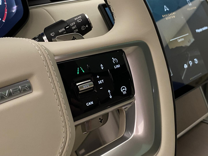 Land Rover Range Rover P530 AUTOBIOGRAPHY REZERVACE