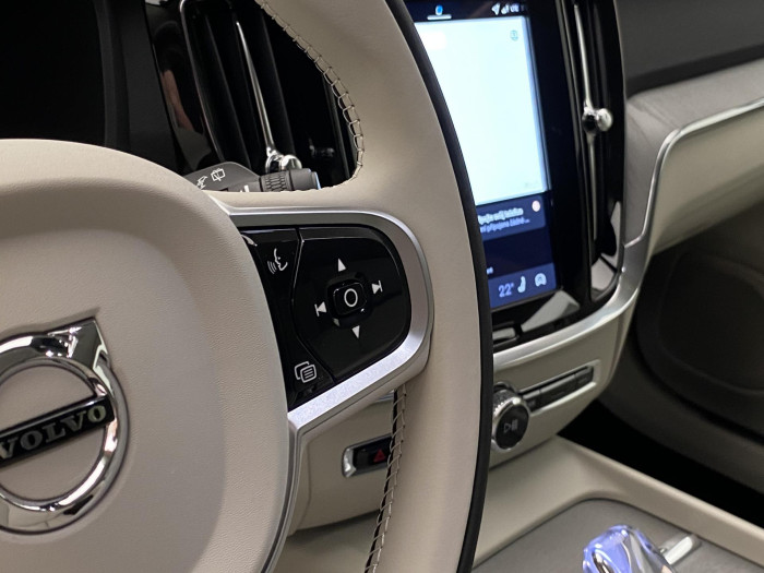 Volvo V60 B4 AUT BRIGHT PLUS