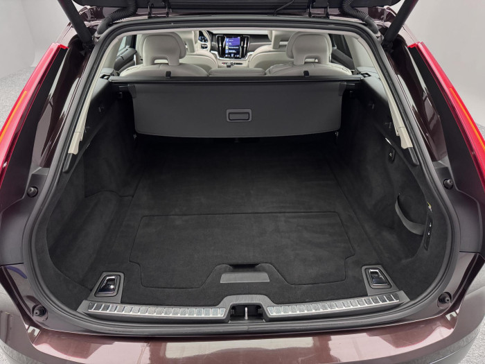 Volvo V90 CC D5 AWD PRO POLESTAR CZ AUT 2.0 d CC CC