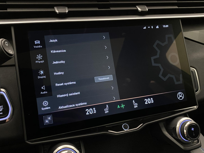 Lynk & Co 01 HEV DCT AUT 1.maj