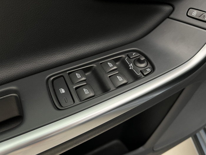 Volvo V60 D2 MOMENTUM 2.0 d Momentum