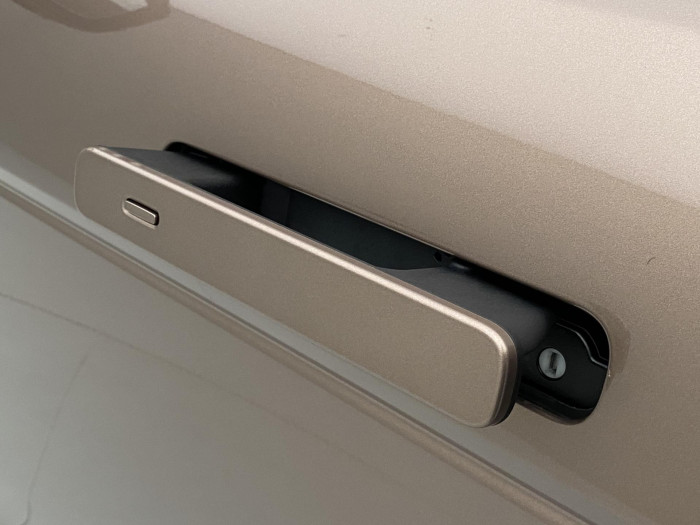 Land Rover Range Rover Evoque D165 R-DYNAMIC SE  AWD AUT 2.0 d Dynamic SE