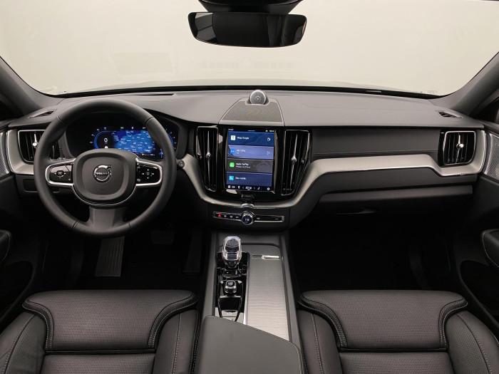Volvo XC60 B5 AWD BLACK EDITION AUT 1.maj 2.0 Edition
