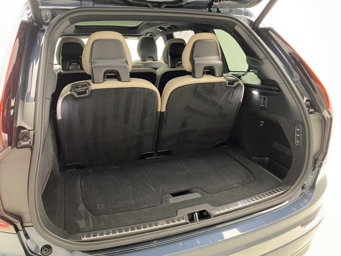 Volvo XC90 T8 AWD RECHARGE BRIGHT ULTRA 7