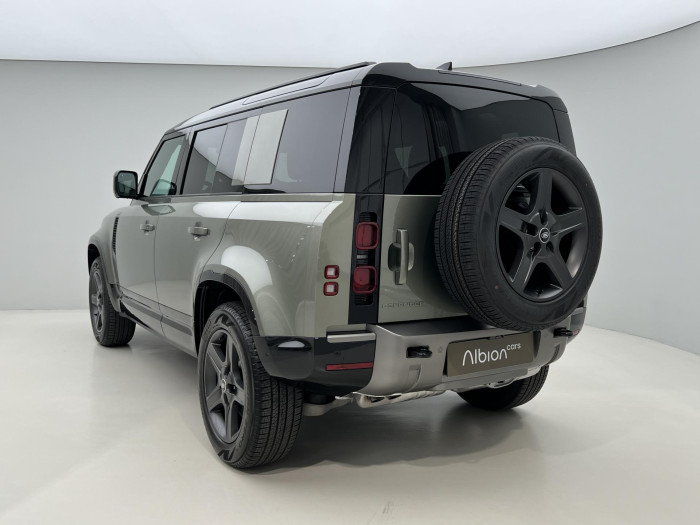 Land Rover Defender 110 D300 X-DYNAMIC SE AWD AUT 3.0 d Dynamic SE