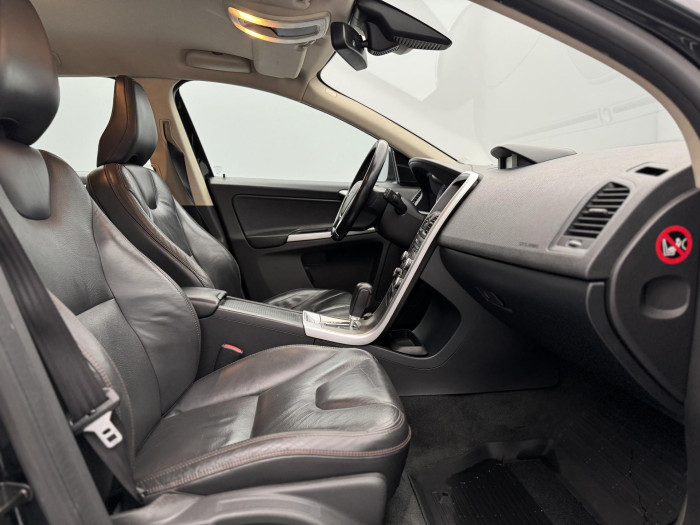 Volvo XC60 SUMMUM AUT CZ 1.maj 2.4 Summum