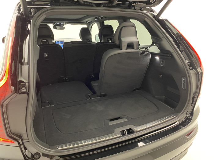 Volvo XC90 B5 AWD BLACK EDITION PLUS 7