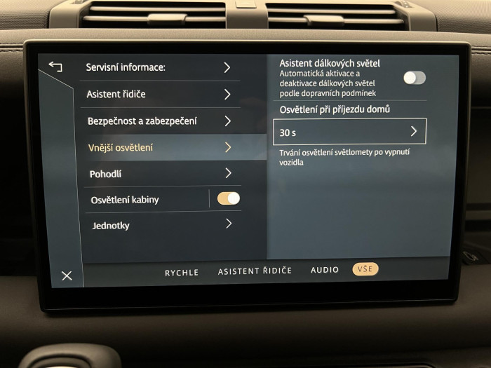 Land Rover Defender 110 D250 X-DYNAMIC SE AWD Aut 3.0 d Dynamic SE