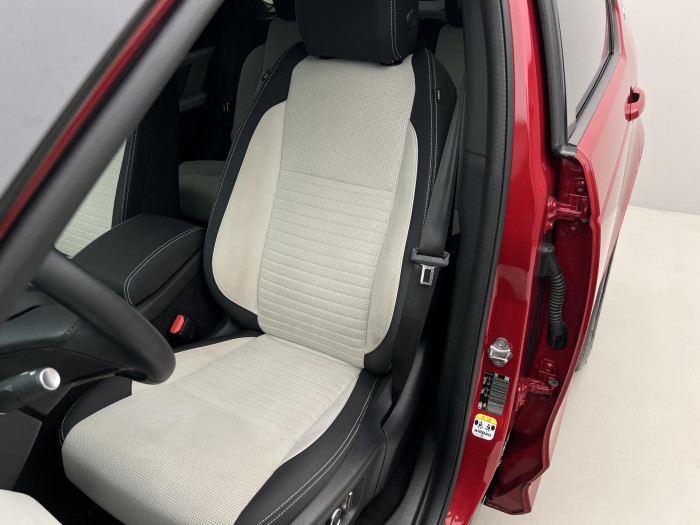 Land Rover Discovery Sport D165 R-DYNAMIC SE CZ APPROVED 2.0 d Dynamic SE