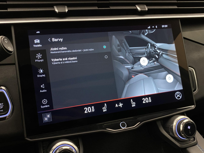 Lynk & Co 01 MORE PHEV