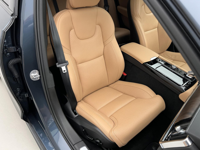 Volvo S90 T8 AWD RECHARGE ULTIMATE DARK