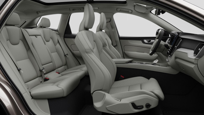 Volvo XC60 B5 AWD AUT DARK PLUS