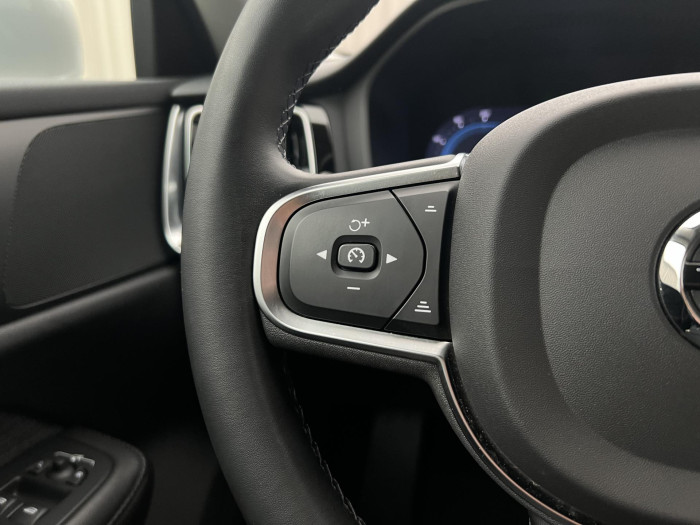 Volvo V60 B3 CORE AUT 1.maj.