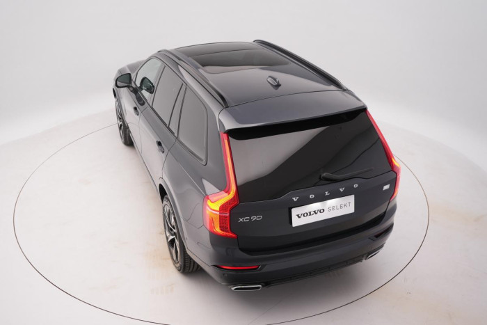 Volvo XC90 T8 AWD RECHARGE REZERVACE